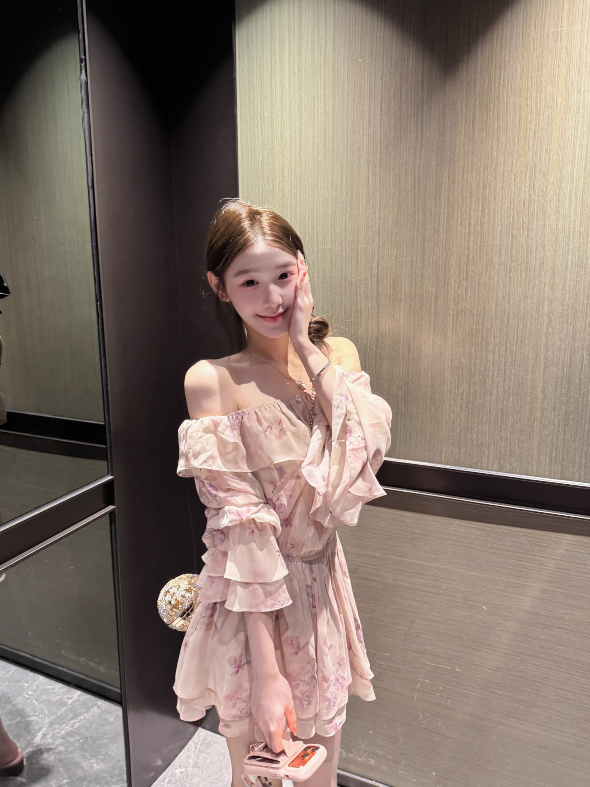 meng 의류 한푸 새로운 프랑스식 부드러운 바람 오프숄더 허리 수축 슬림해 보이는 꽃무늬 휴가 드레스 상세 이미지 2