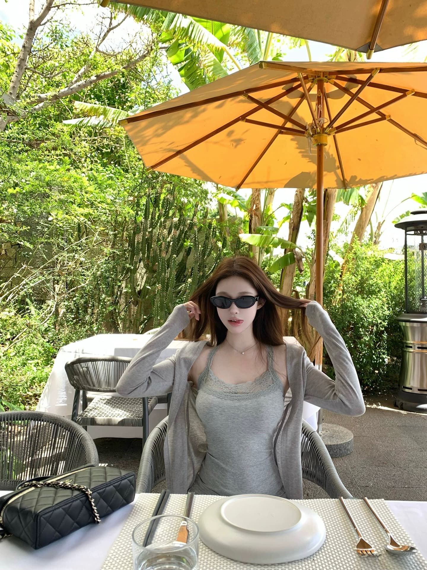 suuuicee 달콤한 산소 悸动 원피스 자르기 와인딩 주위 칼라 레이스 순수한 욕망 몸매 가꾸기 단어 조끼 슬립 상세 이미지 4