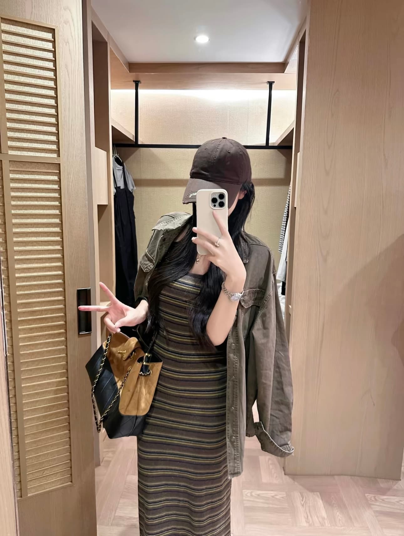 2026 이른 가을 새로운 외국 가스 다용도 몸매 가꾸기 슬림해 보이는 스트라이프 슬립 드레스 데님 셔츠 투피스 세트 상세 이미지 2
