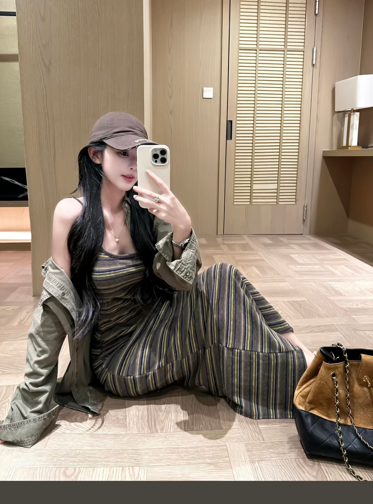 2026 이른 가을 새로운 외국 가스 다용도 몸매 가꾸기 슬림해 보이는 스트라이프 슬립 드레스 데님 셔츠 투피스 세트 상세 이미지 4