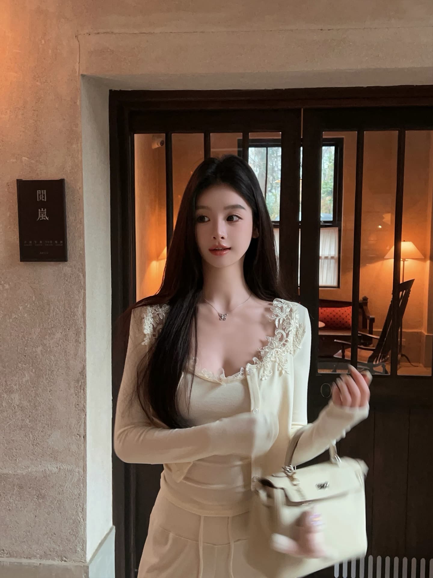 fairyjiang 얇은 스타일 화이트 자수 레이스 카디건 코트 세트 여성 여름 인사이드 가져 가라. 캐미솔 투피스 세트 상세 이미지 6