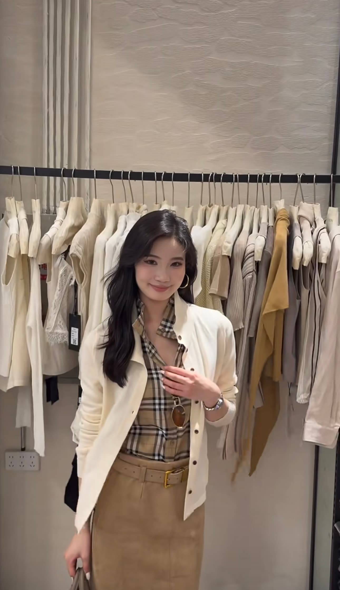 오래된 돈 빛 럭셔리 센스 패치워크 체크무늬 페이크 레이어드 니트 오픈 가디건 맨위 상세 이미지 1