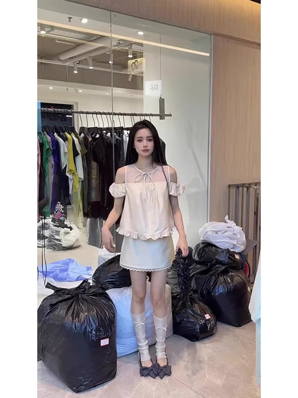 정가 자이언트 잘 생긴 ~ 중 여름 천국 소녀 새로운 레이스업 프릴 오프숄더 맨위 레이스 반신 스커트 투피스 세트 상세 이미지 2
