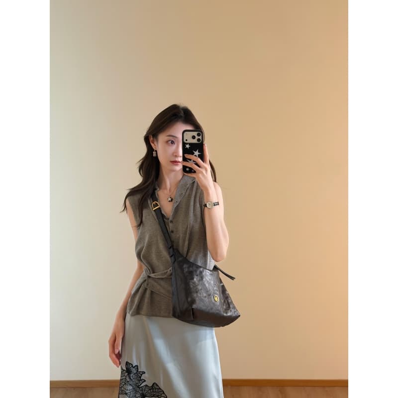 정가 한 부서 회색 디자인 센스 측면 버튼 V넥 조끼 여성 2026 여름 새로운 캐주얼 슬림해 보이는 맨위 상세 이미지 5
