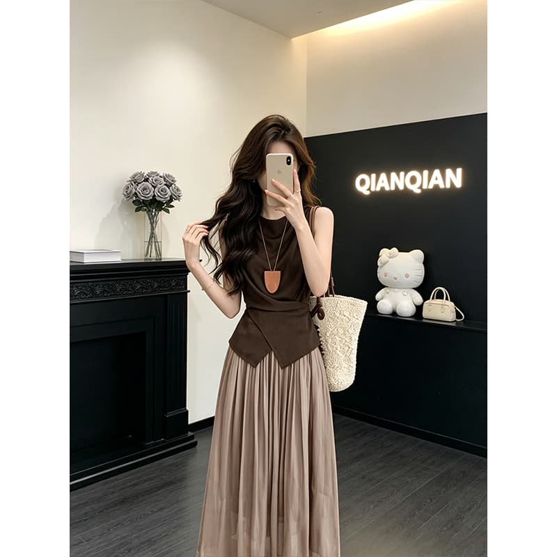정가 재고 있음 프랑스식 품격 핀치 Pleat 십자가 허리 수축 민소매 조끼 코디 하이웨이스트 반신 스커트 이미지 2