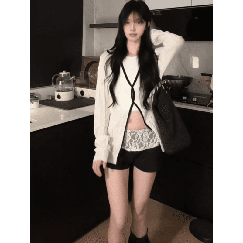 정가 분위기 센스 V넥 홀로우 아웃 니트 오픈 가디건 인사이드 가져 가라. 조끼 맨위 하이웨이스트 레이스 반바지 세트 상세 이미지 2