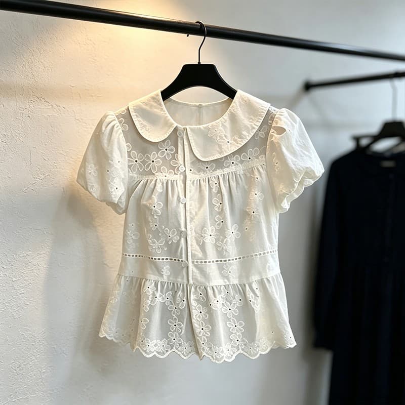 정가 화이트 베이비 칼라 자수 홀로우 아웃 거품 소매 여성 셔츠 여름 새로운 한 부서 부드러운 바람 허리 수축 맨위 상세 이미지 3