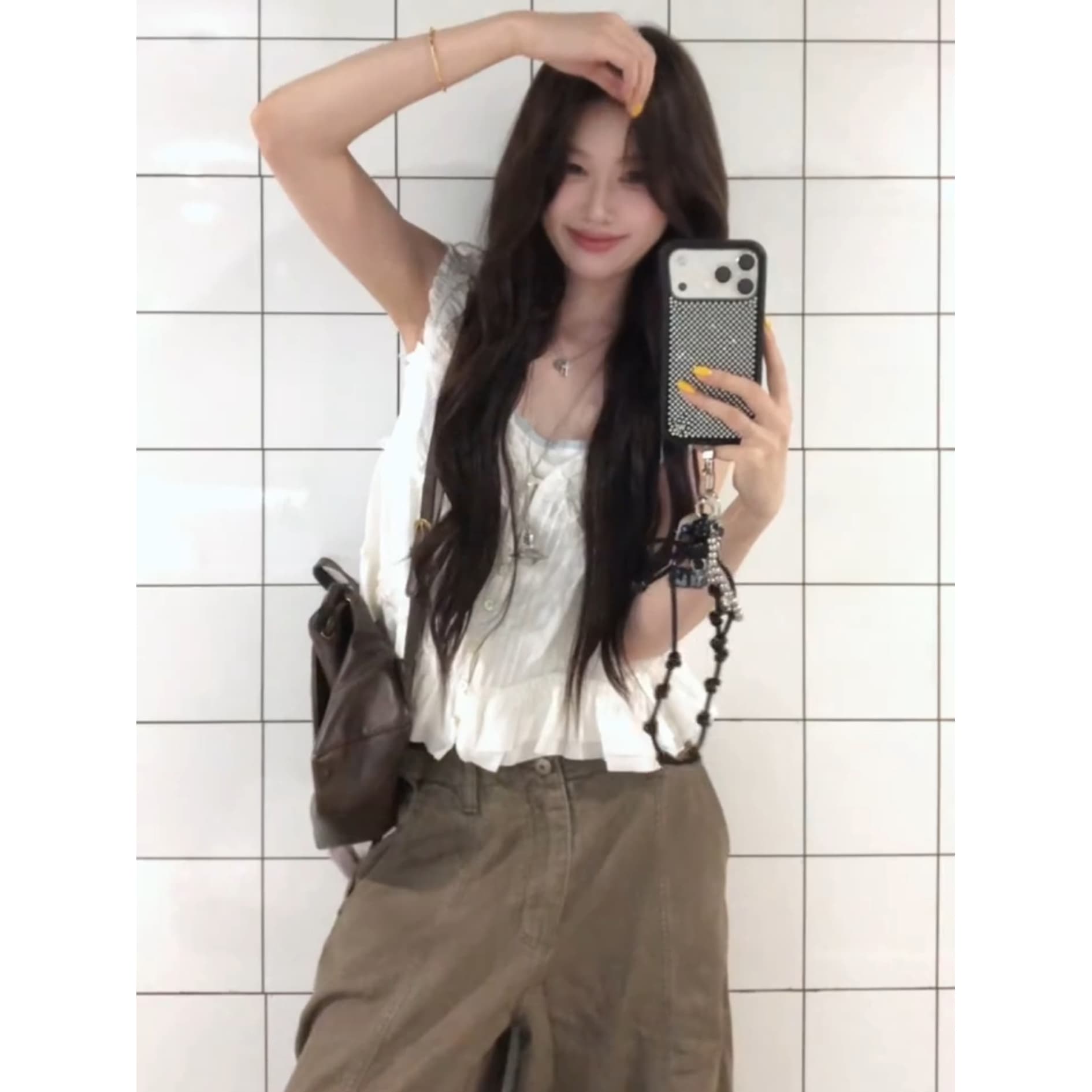 정가 프랑스식 베이비 칼라 싱글 줄 버튼 반팔 여성 셔츠 다용도 슬림해 보이는 와이드 레그 팬츠 패션 세트 상세 이미지 3