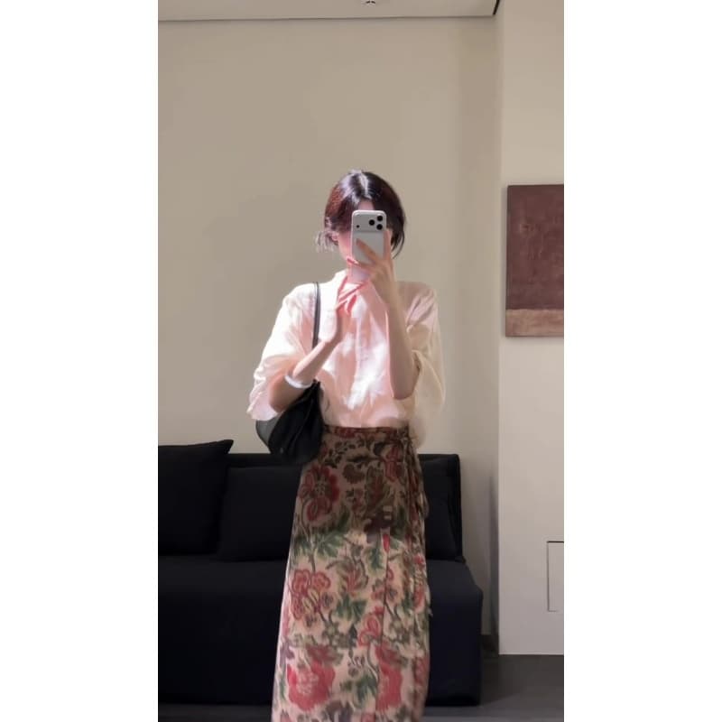 정가 달콤함 부드러운 바람 배트윙 소매 셔츠 맨위 여성 여름 디자인 센스 프린트 반신 치마 세트 상세 이미지 4
