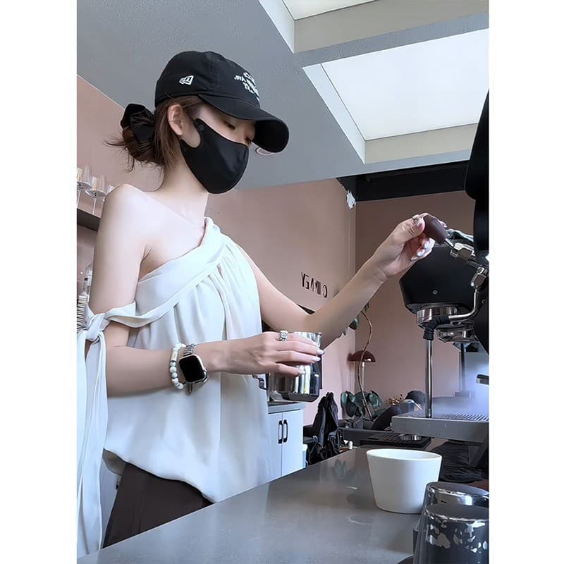 정가 프랑스식 순수한 욕망 불규칙 비스듬한 어깨 리본 민소매 조끼 여성 여름 새로운 작은 대중 디자인 연령 감소 맨위 이미지 4