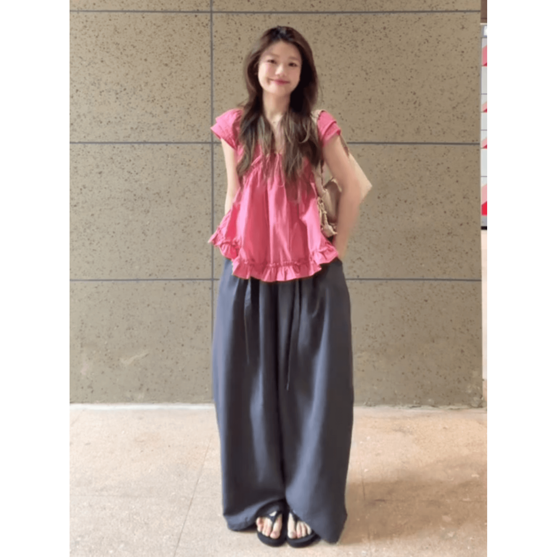 정가 한 부서 달콤한 자매 레이스업 V넥 작은 날다 소매 루즈핏 여성 셔츠 여름 새로운 루즈핏 표지 배 연령 감소 맨위 상세 이미지 2