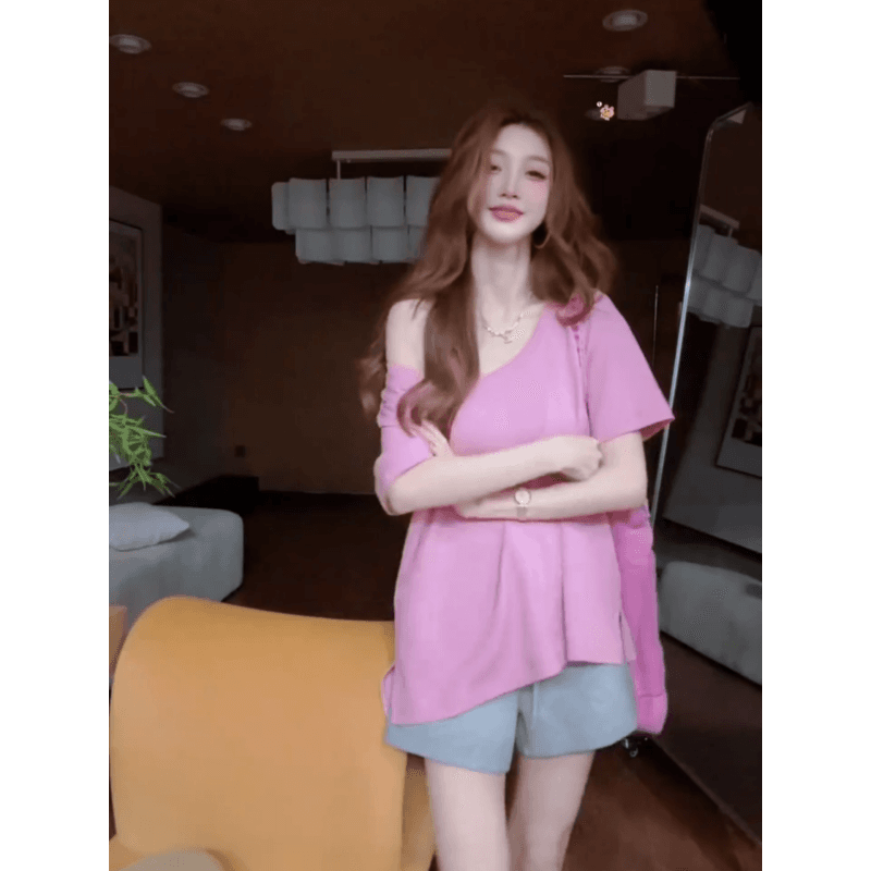 정가 도파민 한국 스타일 패션 세트 여성 비스듬한 칼라 오프숄더 반팔 티셔츠 캐주얼 반바지 투피스 세트 상세 이미지 2