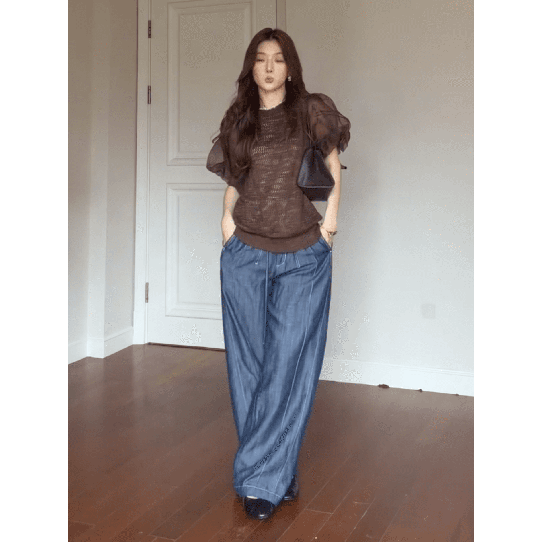 정가 한 부서 디자인 센스 망사 홀로우 아웃 거품 소매 니트 티셔츠 여성 하이웨이스트 캐주얼 바지 투피스 세트 상세 이미지 4