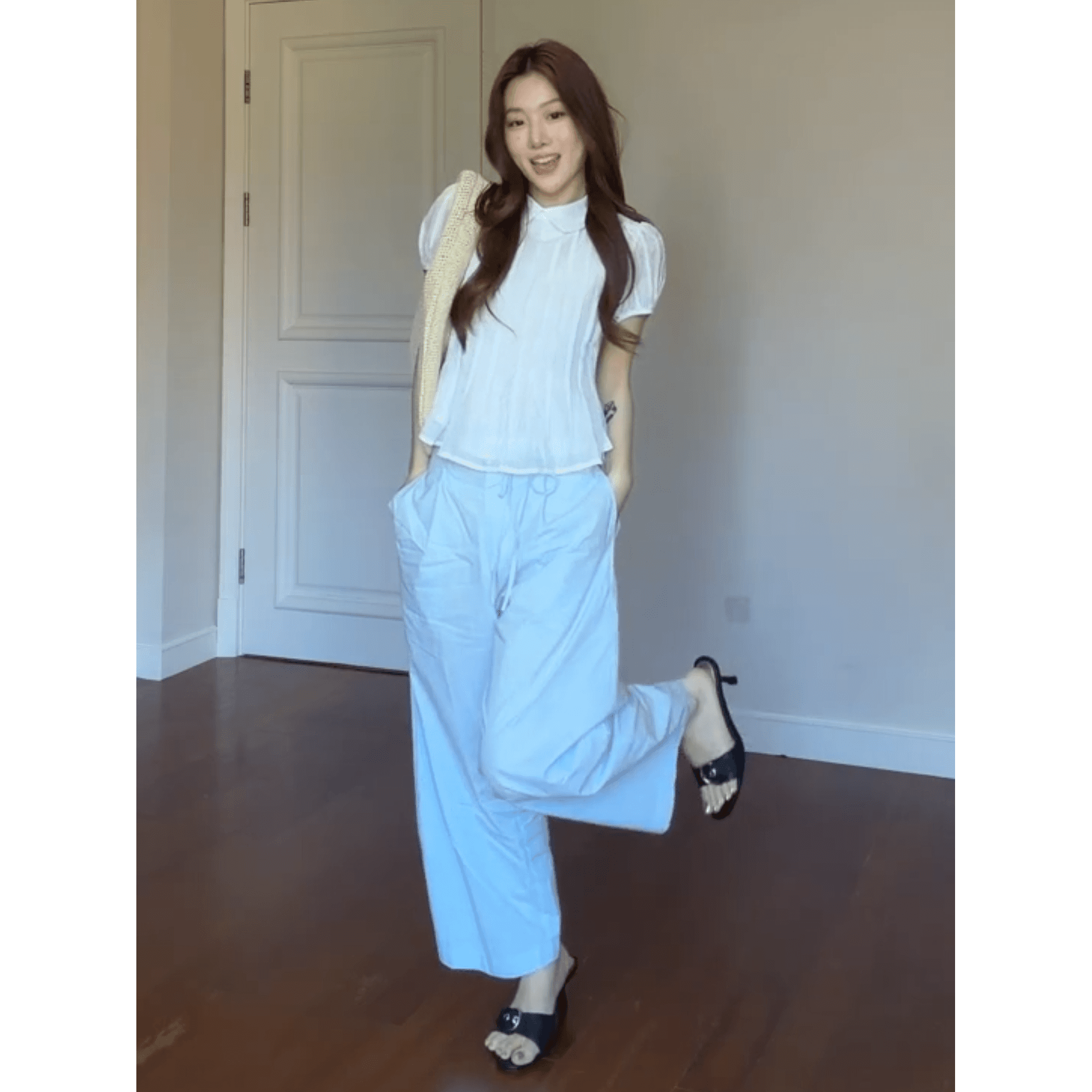 정가 프랑스식 디자인 센스 베이비 칼라 반팔 셔츠 맨위 여성 여름 하이웨이스트 슬림해 보이는 캐주얼 바지 세트 이미지 5