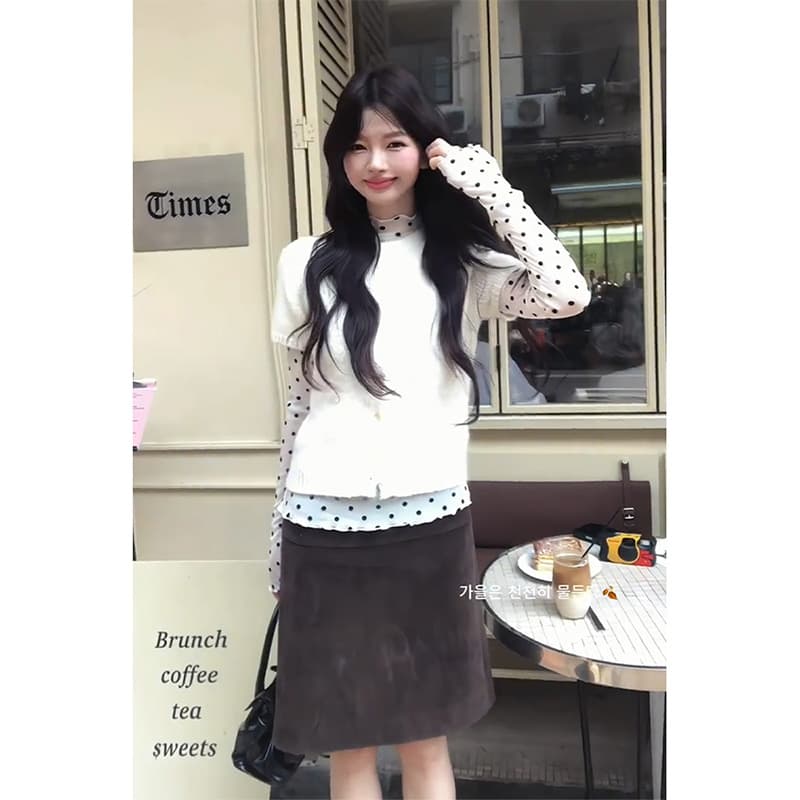 정가 한 부서 도트 무늬 긴팔 티셔츠 스택 착용 니트 반팔 오픈 가디건 여성 하이웨이스트 슬림해 보이는 반신 치마 세트 상세 이미지 3