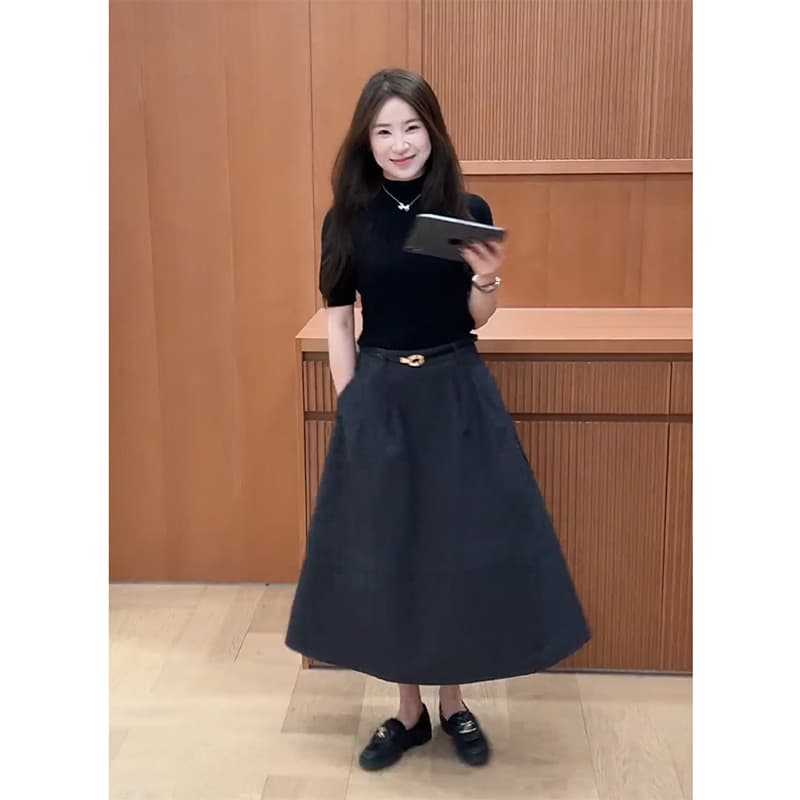 정가 프랑스식 빛 요리 한 바람 반팔 니트 스웨터 여성 한 마디 반신 스커트 미니멀리즘 고급 센스 출퇴근 세트 이미지 2
