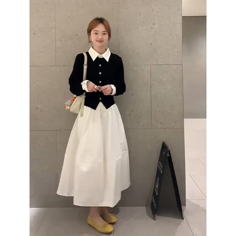 정가 부드러운 바람 디자인 센스 폴로 칼라 페이크 레이어드 맨위 여성 가을 코디 꽃밭 반신 치마 세트 이미지 4