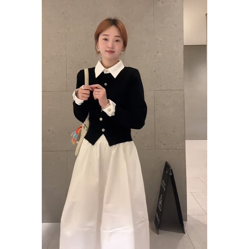 정가 부드러운 바람 디자인 센스 폴로 칼라 페이크 레이어드 맨위 여성 가을 코디 꽃밭 반신 치마 세트 상세 이미지 3