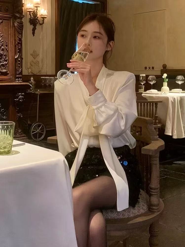 프랑스식 Chic 나비 매듭 여성 셔츠 이른 봄 새로운 디자인 센스 작은 대중 맨위 루즈핏 다용도 스트랩 셔츠 트렌디 이미지 3