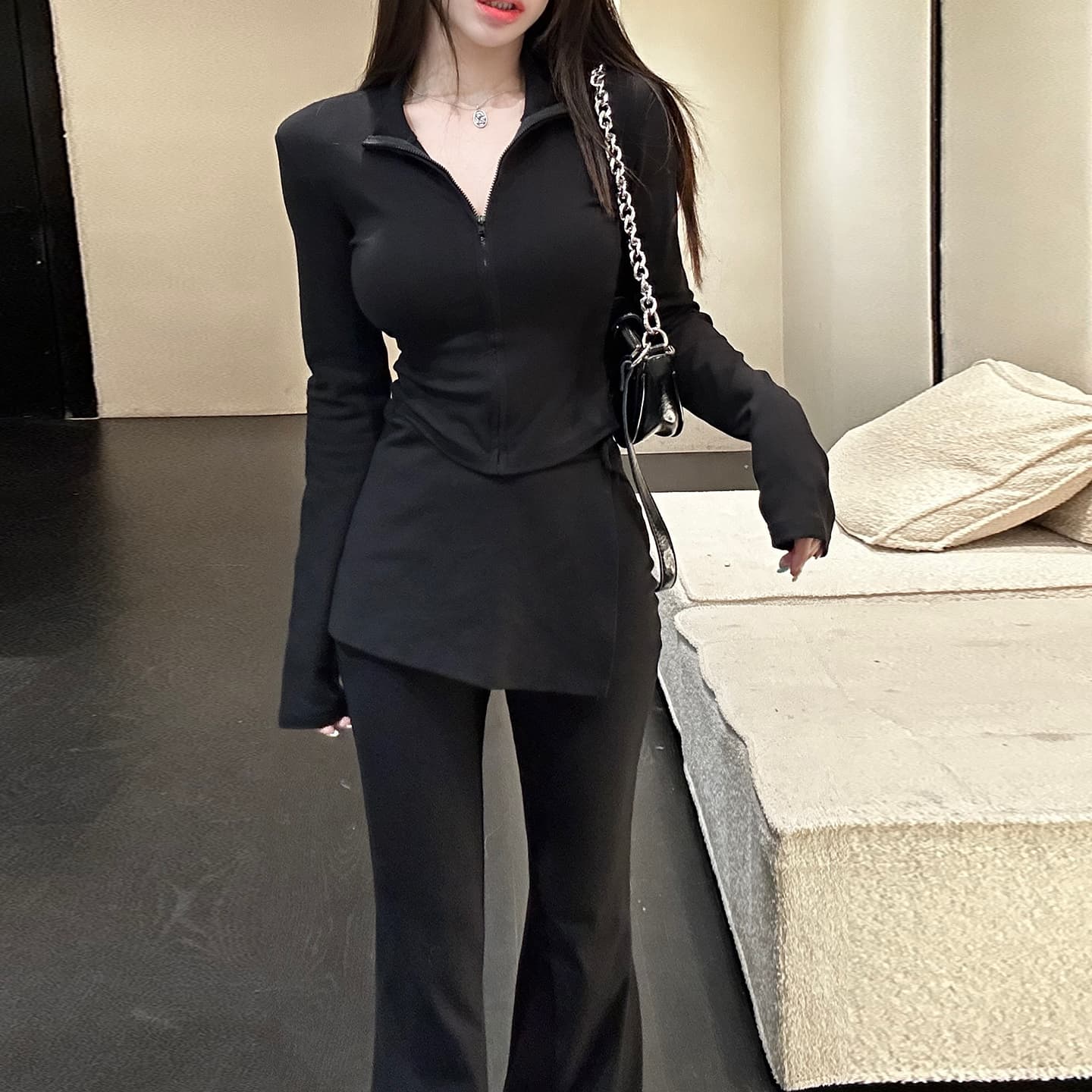 경관 그림 2026 봄 가을 핫걸 바람 스탠드 칼라 긍정적 인 어깨 지퍼 허리 수축 맨위 하이웨이스트 마이크로 나팔 바지 랩스커트팬츠 세트 이미지 3