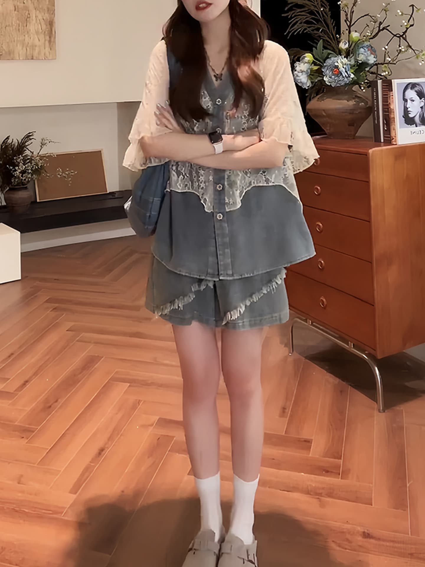 경관 그림 레트로 달콤한 차가운 바람 레이스 조각 여성 셔츠 여름 루즈핏 불규칙 반팔 맨위 반바지 세트 상세 이미지 2