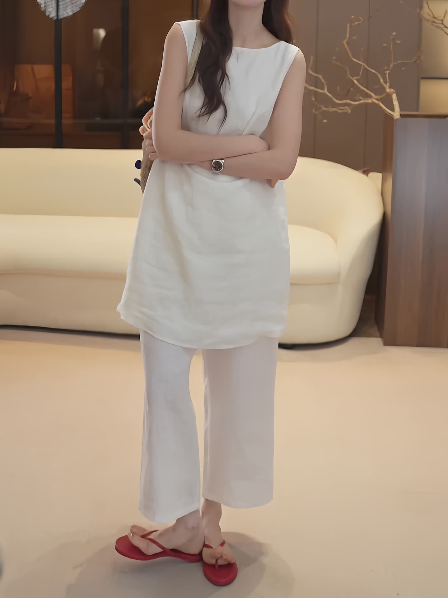 경관 그림 고급 센스 미니멀리즘 민소매 맨위 하이웨이스트 와이드 레그 팬츠 연령 감소 느긋한 바람 순수한 욕망 세련된 두 조각 여성 세트 상세 이미지 2