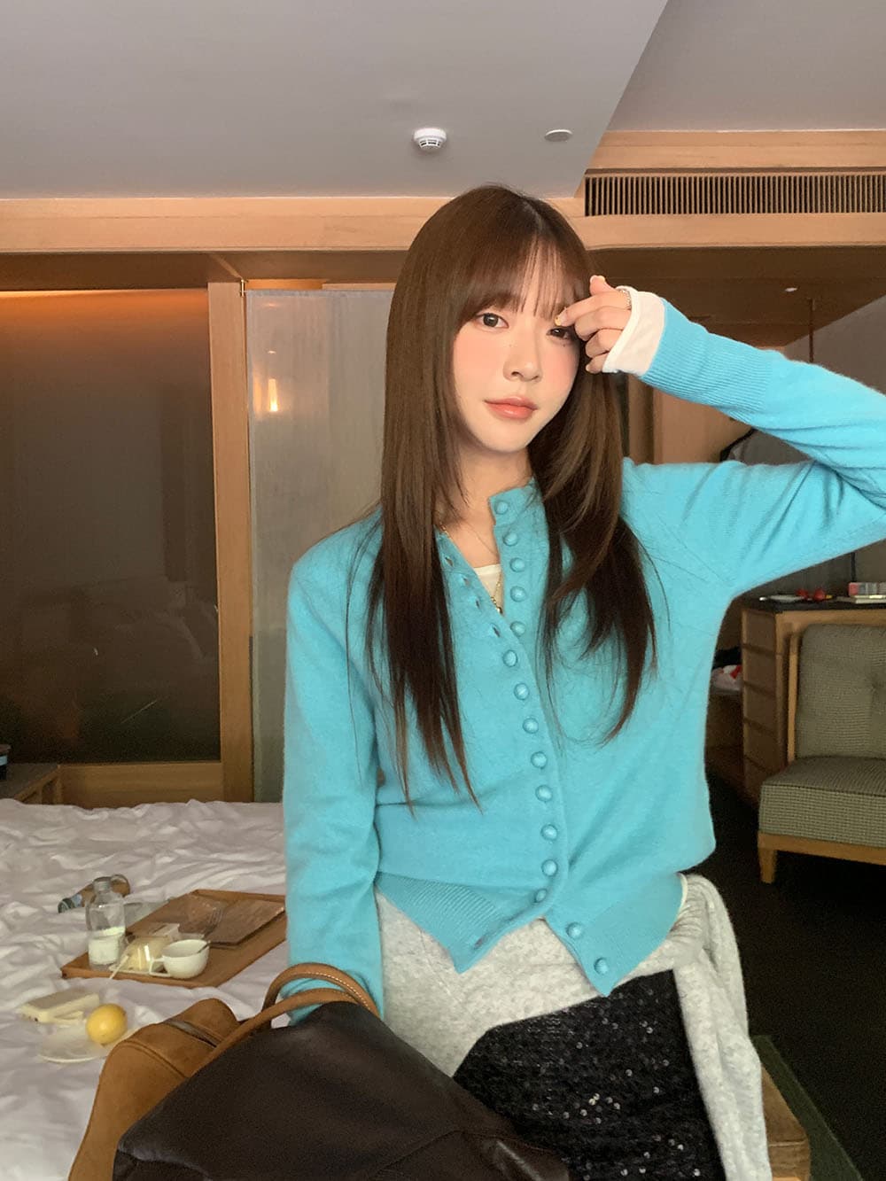 실사 레트로 ins 소녀 연령 감소 외국 가스 디스플레이 화이트 라운드 넥 니트 싱글 줄 버튼 보온 긴팔 스웨터 상세 이미지 23
