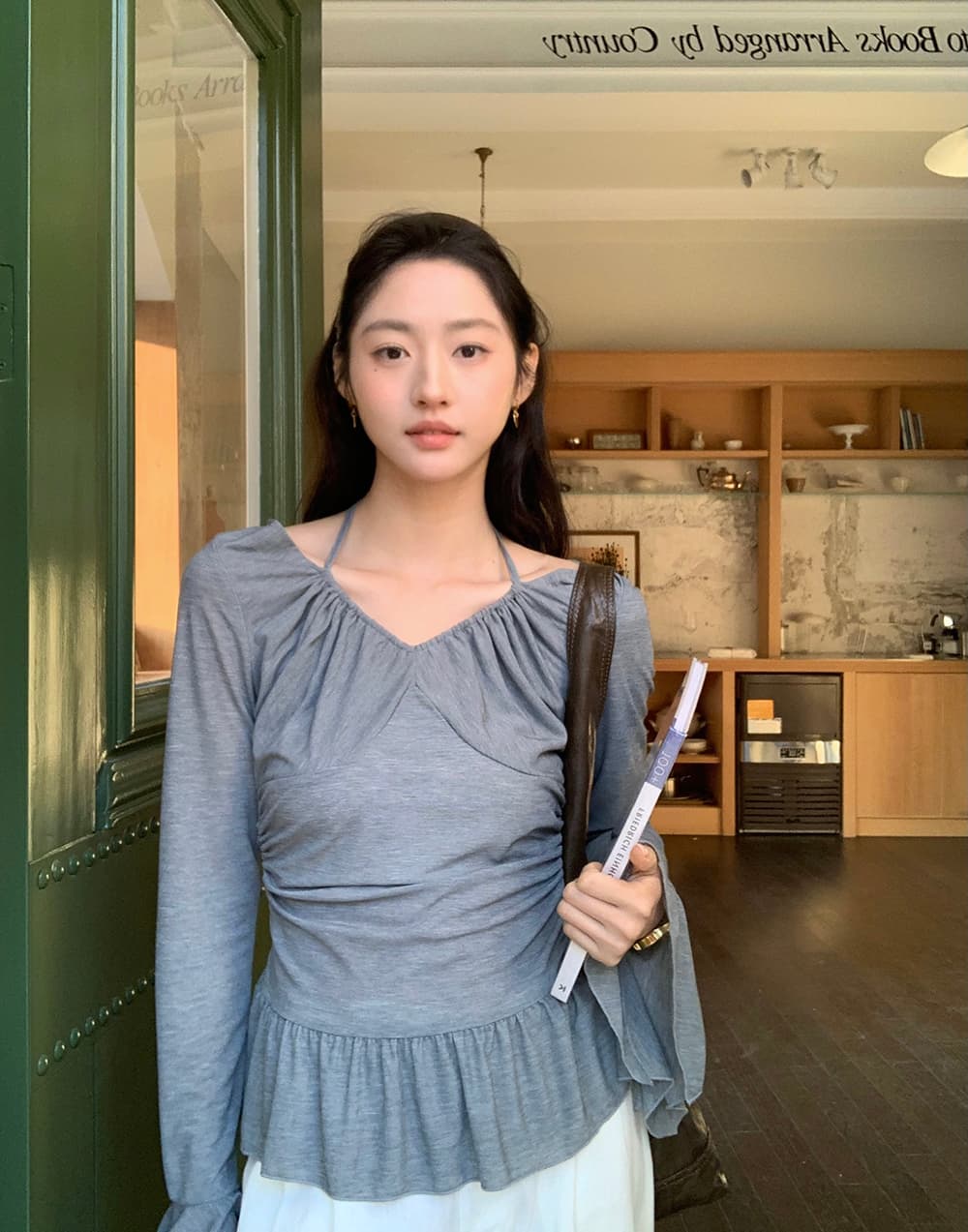 실사 한 부서 작은 대중 행침 목 V넥 주름 장식 허리 수축 나팔 긴팔 티셔츠 상세 이미지 12