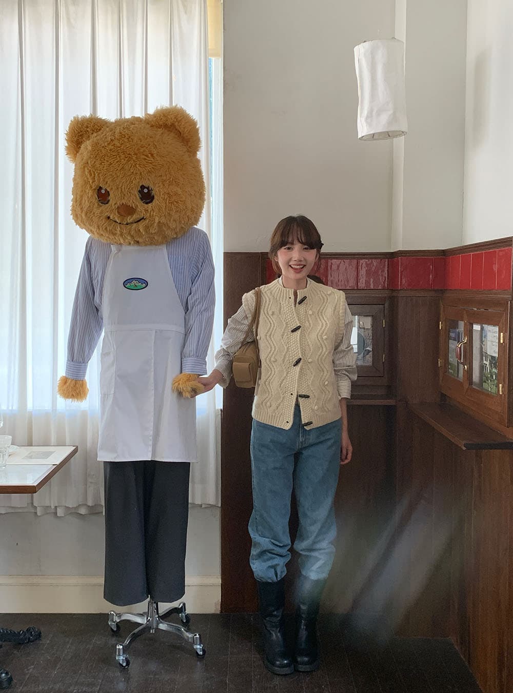 실사 레트로 두꺼운 니트 양모 수공 3 차원 공 공 꽈배기 소뿔 버클 보온 베스트 상세 이미지 162