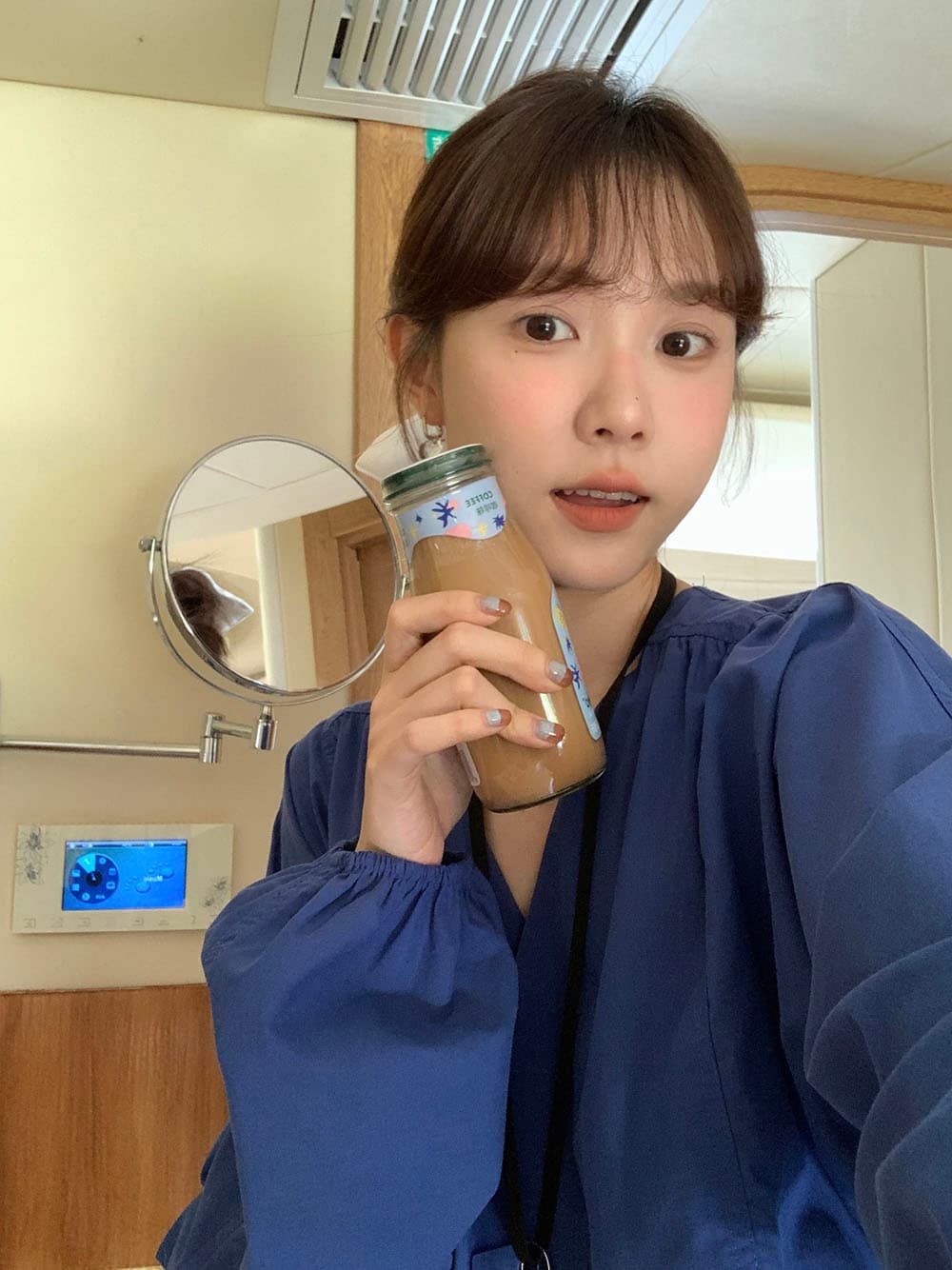 실사 레트로 법률 시스템 V넥 동점 허리 디자인 센스 디스플레이 화이트 랜턴 긴팔 셔츠 상세 이미지 35