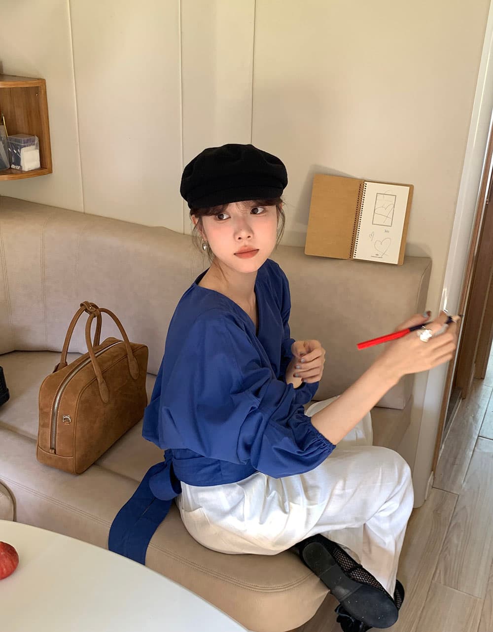 실사 레트로 법률 시스템 V넥 동점 허리 디자인 센스 디스플레이 화이트 랜턴 긴팔 셔츠 상세 이미지 49