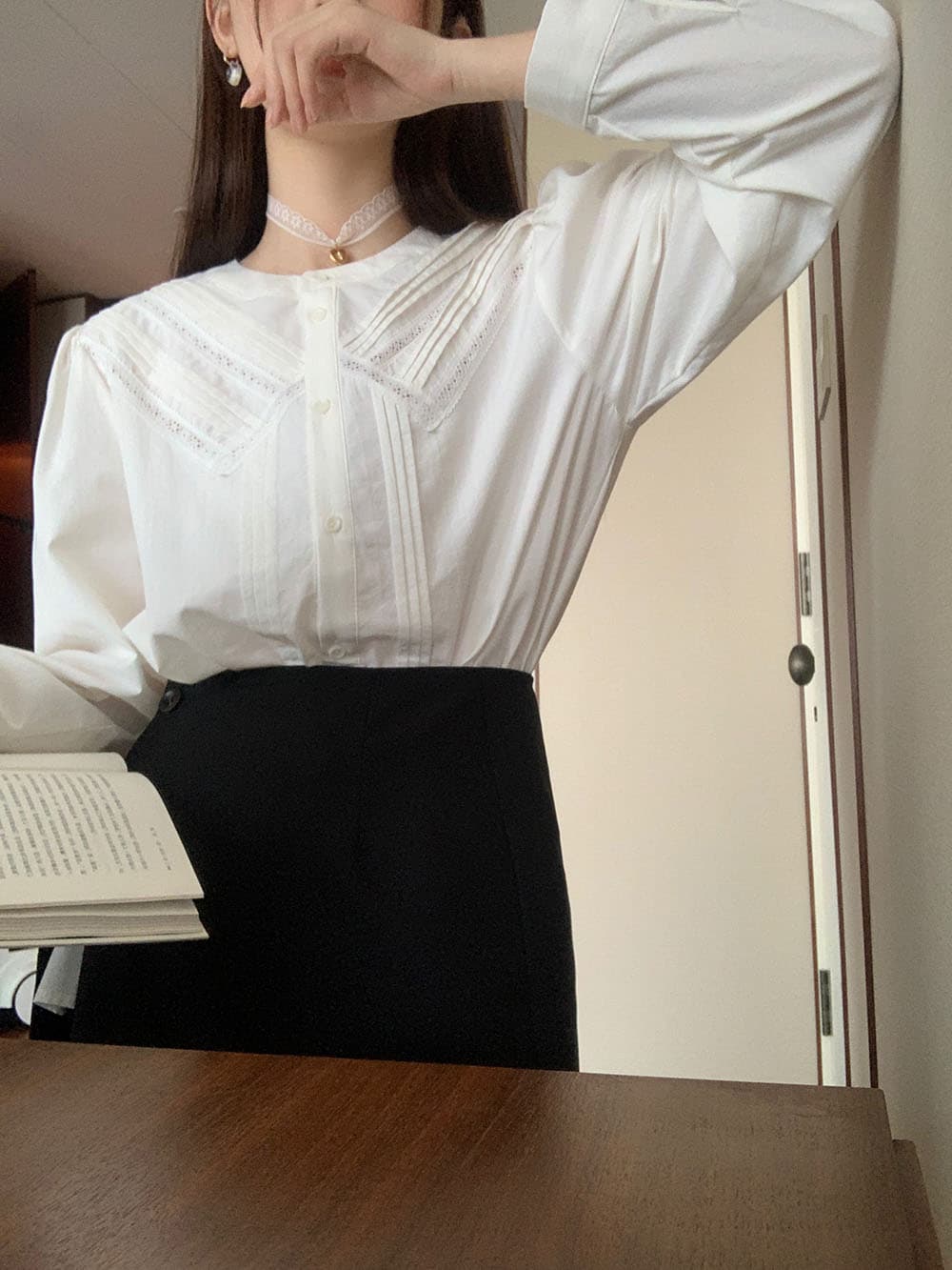 실사 프랑스식 작은 대중 Pleat 측면 레이스 레이스 패치워크 다용도 오픈 가디건 긴팔 셔츠 상세 이미지 30