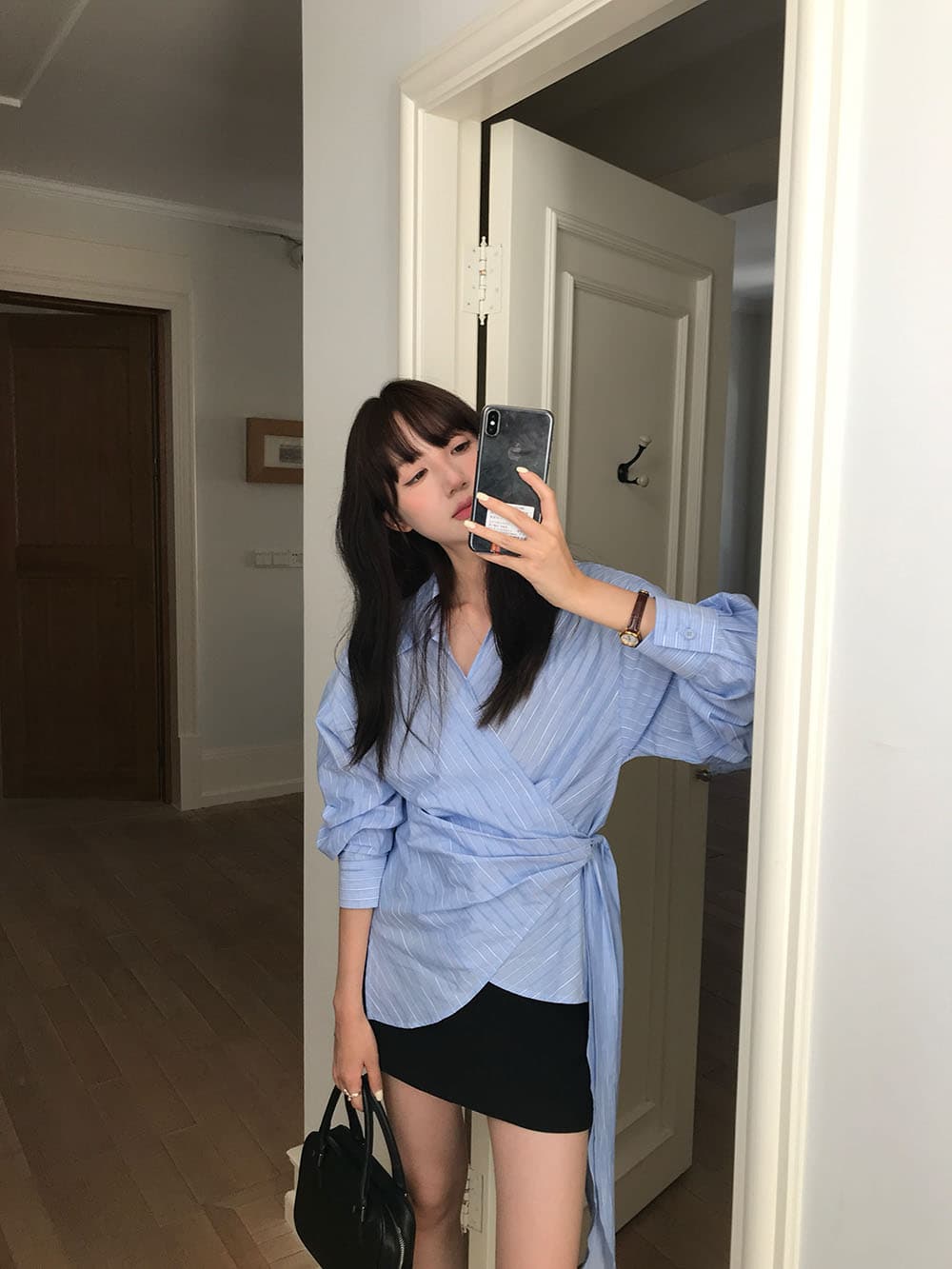 실사 정가 한 부서 ins 바람 측면 스트랩 작은 대중 디자인 가을 어깨 긴팔 셔츠 상세 이미지 1
