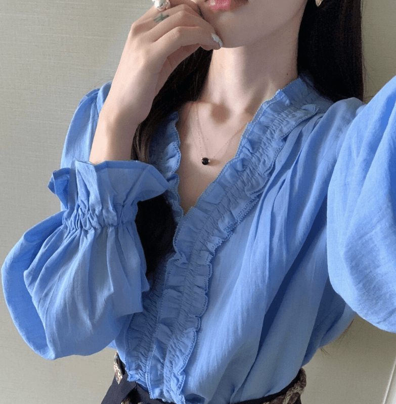 가을 의상 새로운 프랑스식 사소한 파란색 프릴 긴팔 셔츠 고급 센스 루즈핏 슬림해 보이는 나팔 소매 맨위 이미지 4