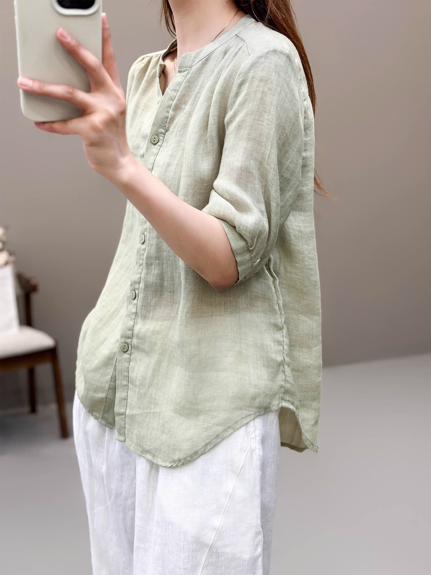 여름 품격 문예 면 린넨 셔츠 단색 출퇴근 캐주얼 다용도 가위 칼라 5 점 소매 맨위 여성 이미지 4