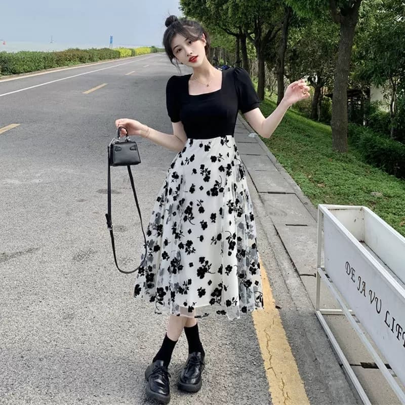 여름 드레스 새로운 꽃무늬 패치워크 디자인 센스 허리 수축 반팔 치마 빅 사이즈 여성 의류 광장 칼라 드레스 상세 이미지 5