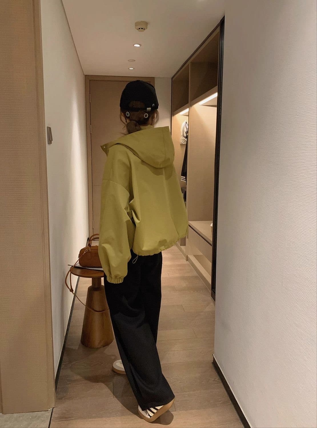 가을 겨울 의류 새로운 패션 워크웨어 자켓 루즈핏 쇼트 스타일 재킷 맨위 작은 키 후드 여성 코트 상세 이미지 33