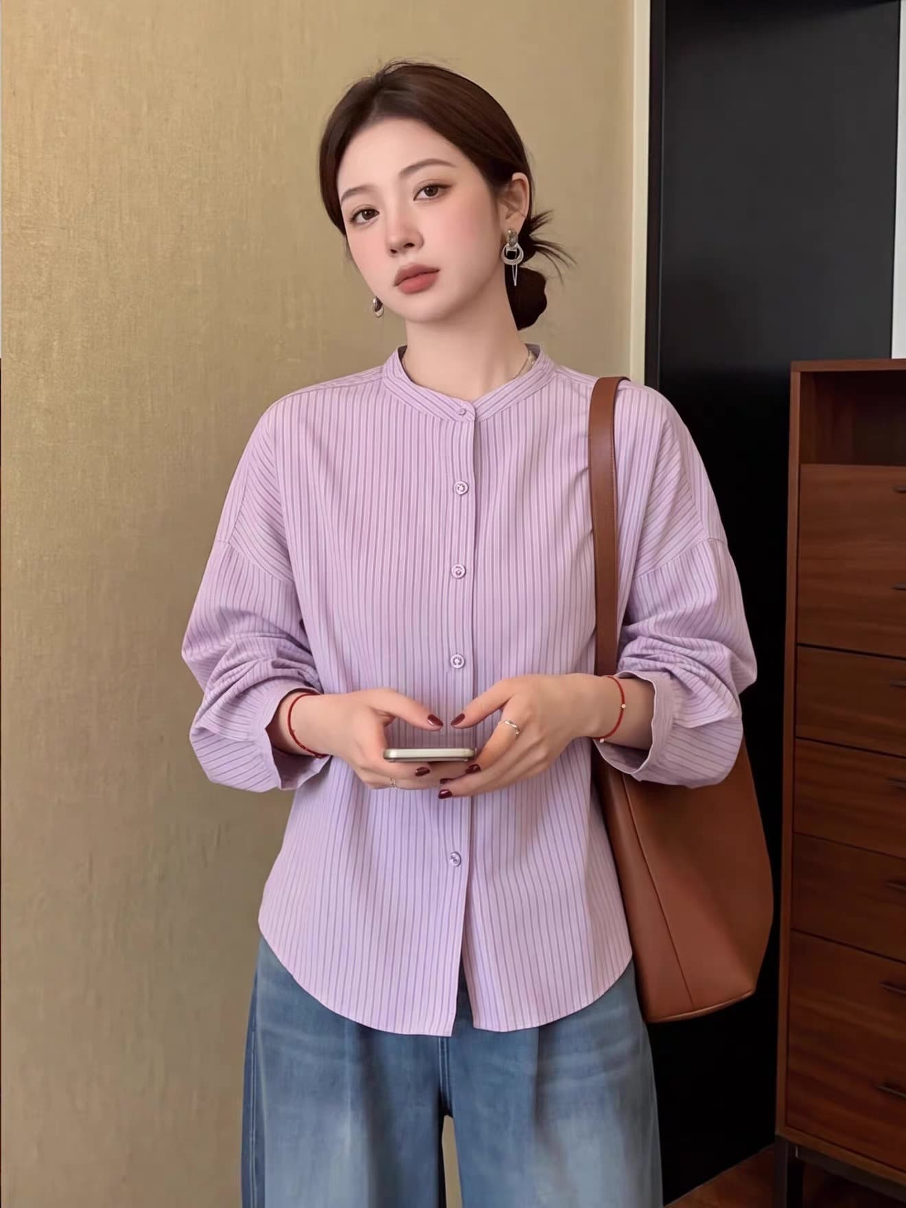 가을 의상 새로운 레트로 스트라이프 보라색 긴팔 여성 셔츠 빅 사이즈 다용도 루즈핏 고급 센스 맨위 상세 이미지 8