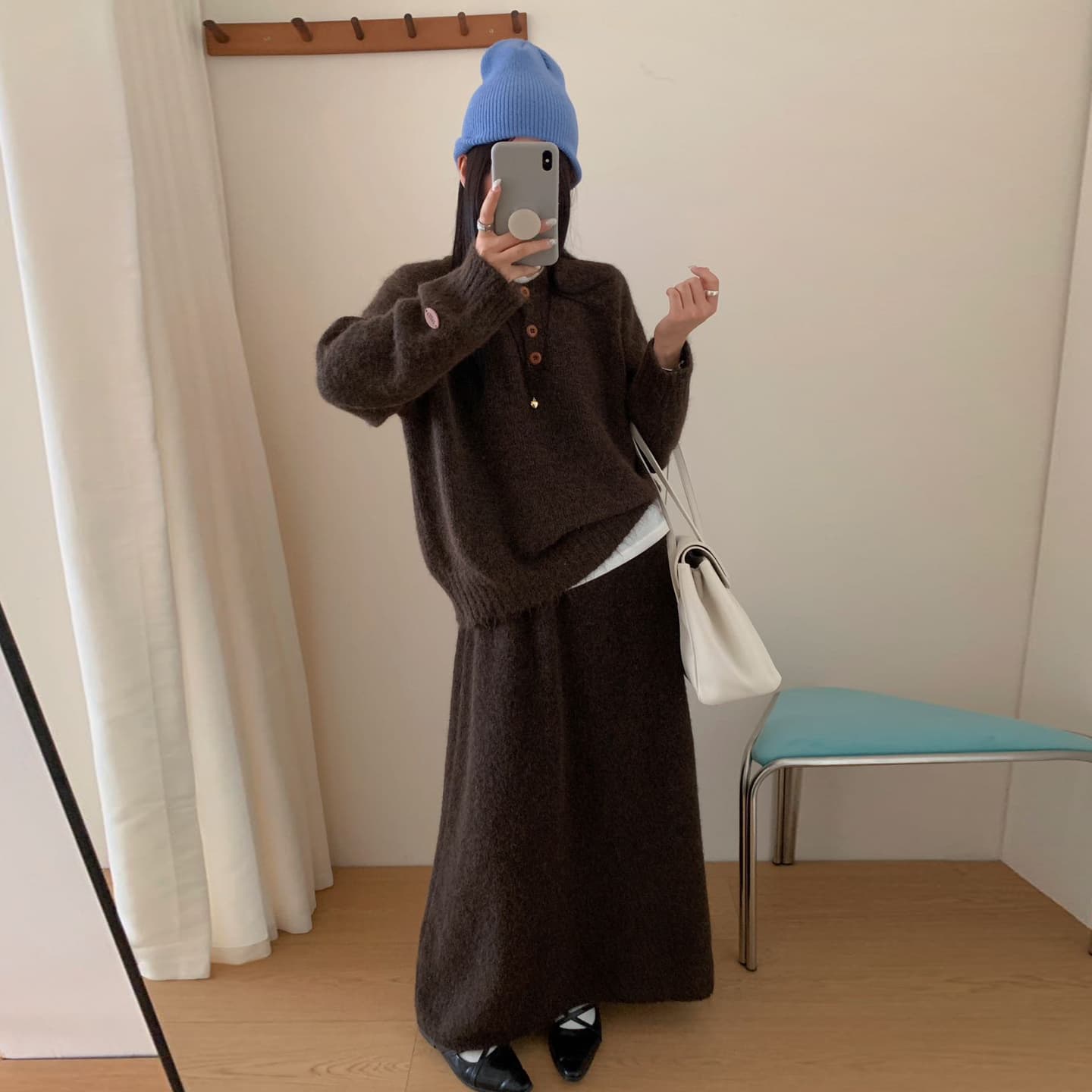 실사 2026 임산부 가을 겨울 신제품 열기 버클 디자인 센스 품격 한국 스타일 슬림해 보이는 게으른 착용 가져 가라. 스웨터 세트 이미지 3