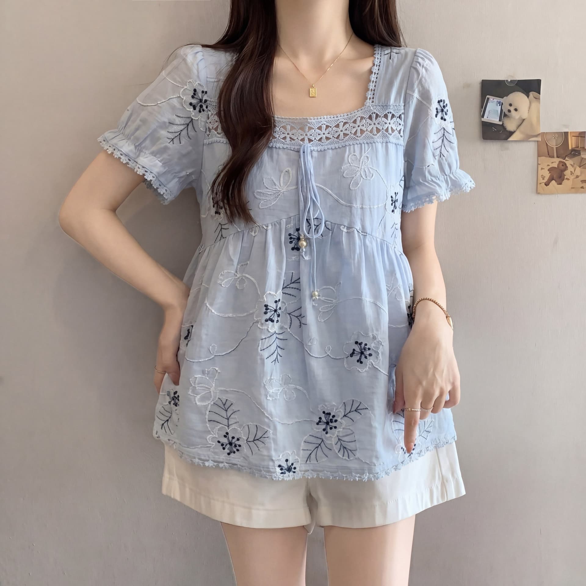 빅 사이즈 여성 의류 술 측면 레이스 칼라 자수 인형 셔츠 상세 이미지 6