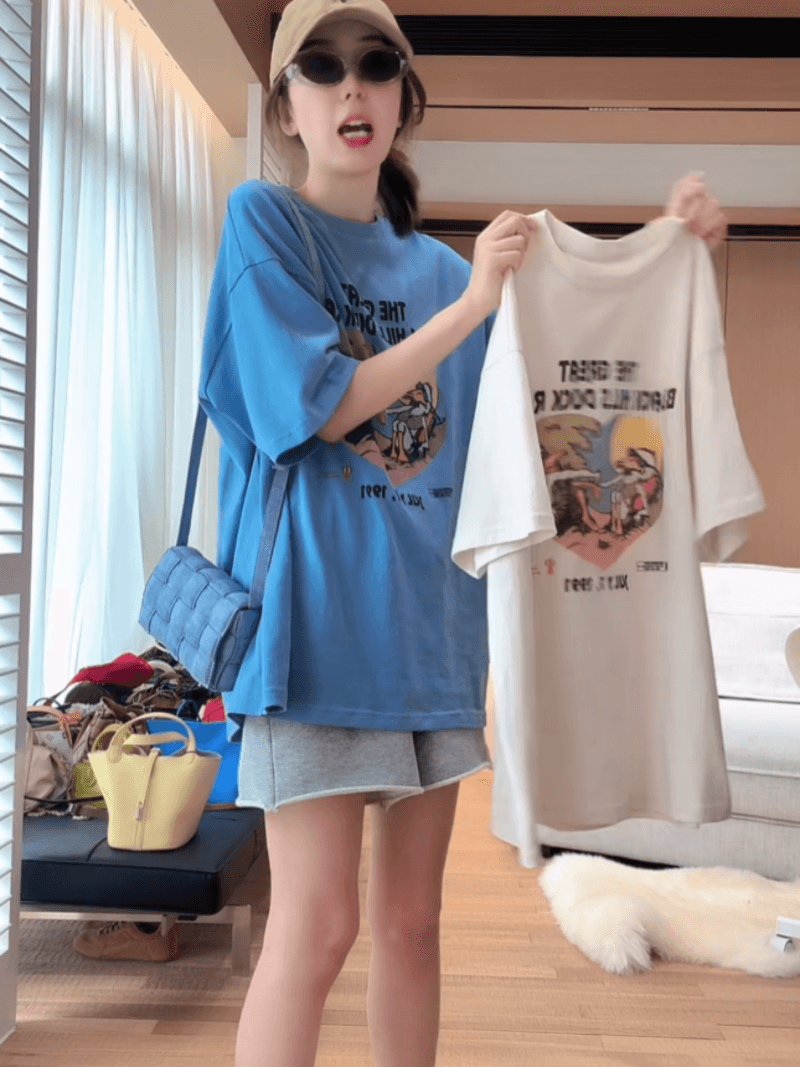 쉬 징 징 레트로 오리 새끼 프린트 반팔 미니멀리즘 고급 센스 루즈핏 슬림해 보이는 한 부서 캐주얼 티셔츠 세트 상세 이미지 2
