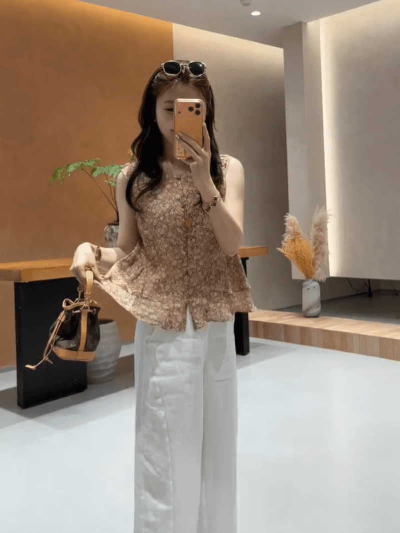 콩 추천 여름 이중층 밑단 연령 감소 꽃무늬 민소매 작은 셔츠 레트로 디자인 센스 맨위 세트 이미지 3