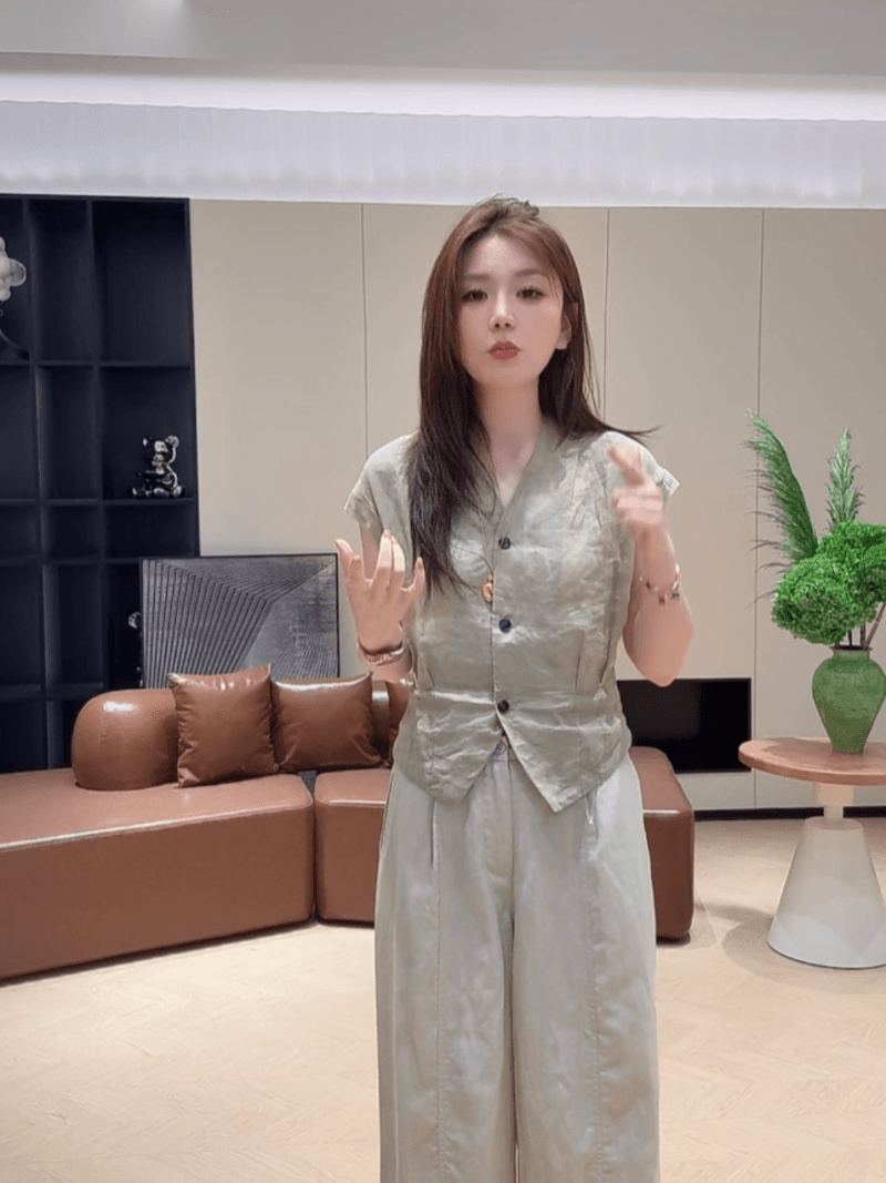 여름 싱글 줄 버튼 주름 허리 수축 품격 V넥 작은 셔츠 민소매 프랑스식 슬림해 보이는 맨위 세트 상세 이미지 37