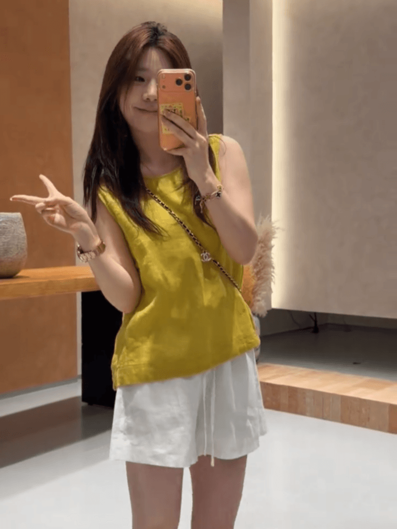 콩 추천 여름 루즈핏 뒤로 단추 디자인 센스 민소매 작은 셔츠 패션 미니멀리즘 맨위 세트 상세 이미지 16