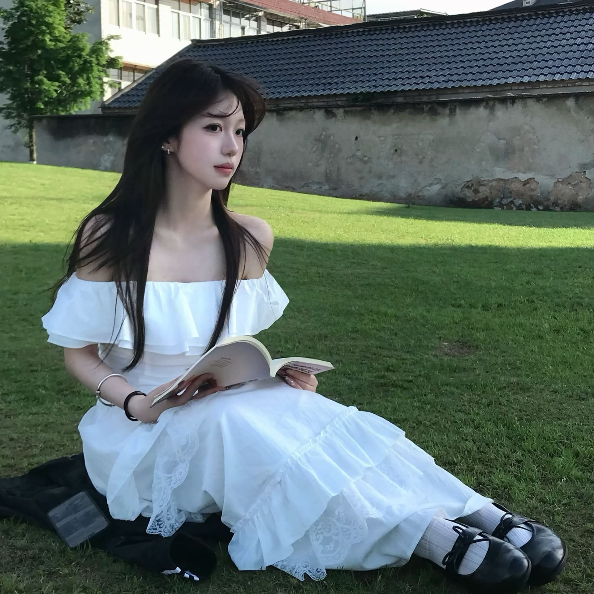 8uioio 주요 추진력 시실리 휴일 화이트 오프숄더 쇼트 스타일 여성 셔츠 여름 새로운 슬림해 보이는 맨위 이미지 3