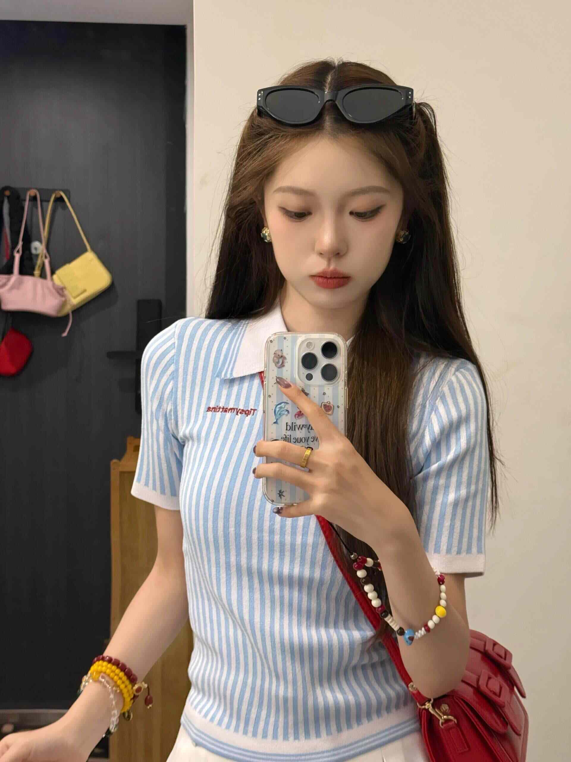miu 부서 착용 가져 가라. POLO 칼라 스트라이프 긍정적 인 어깨 반팔 니트 스웨터 티셔츠 여성 2026 여름 새로운 디자인 센스 맨위 상세 이미지 8