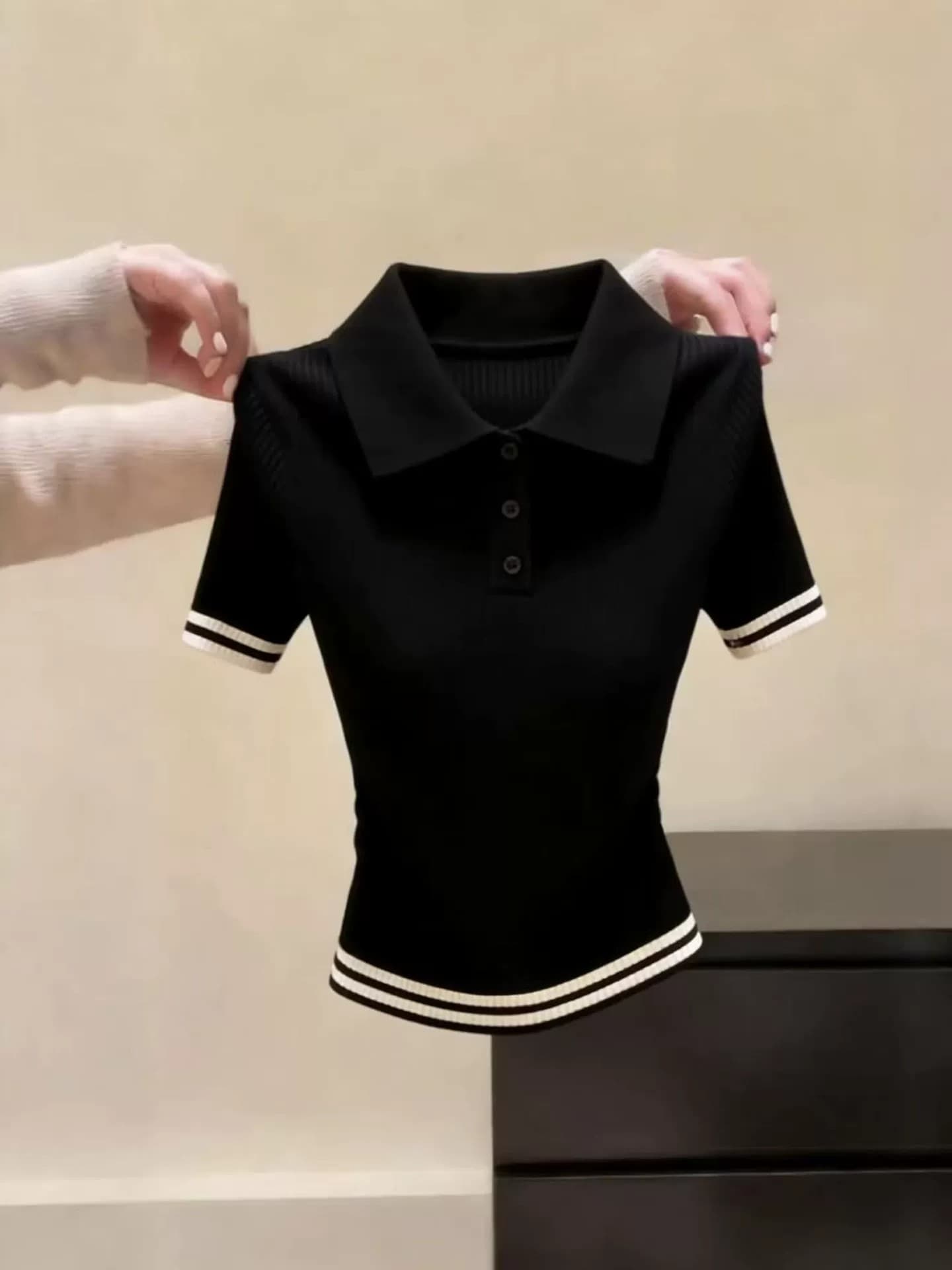 lym studio 달콤한 스타일 POLO 칼라 배색 스트라이프 니트 반팔 티셔츠 몸매 가꾸기 작은 키 몸매 가꾸기 맨위 상세 이미지 10