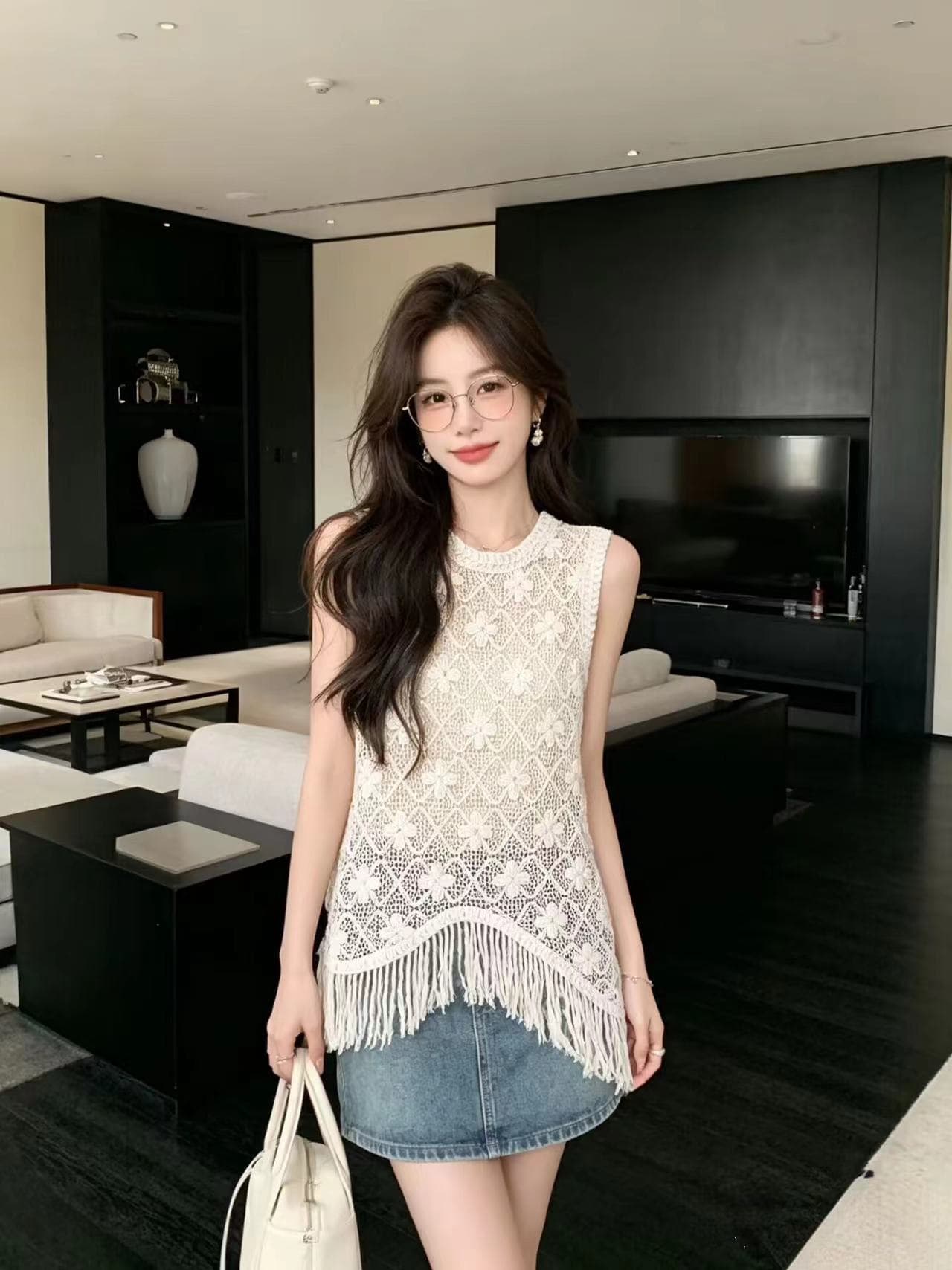 여름 새로운 홀로우 아웃 술 라운드 넥 조끼 비스듬한 밑단 민족 스타일 니트 민소매 맨위 일상 프로 피부 통기성 이미지 4