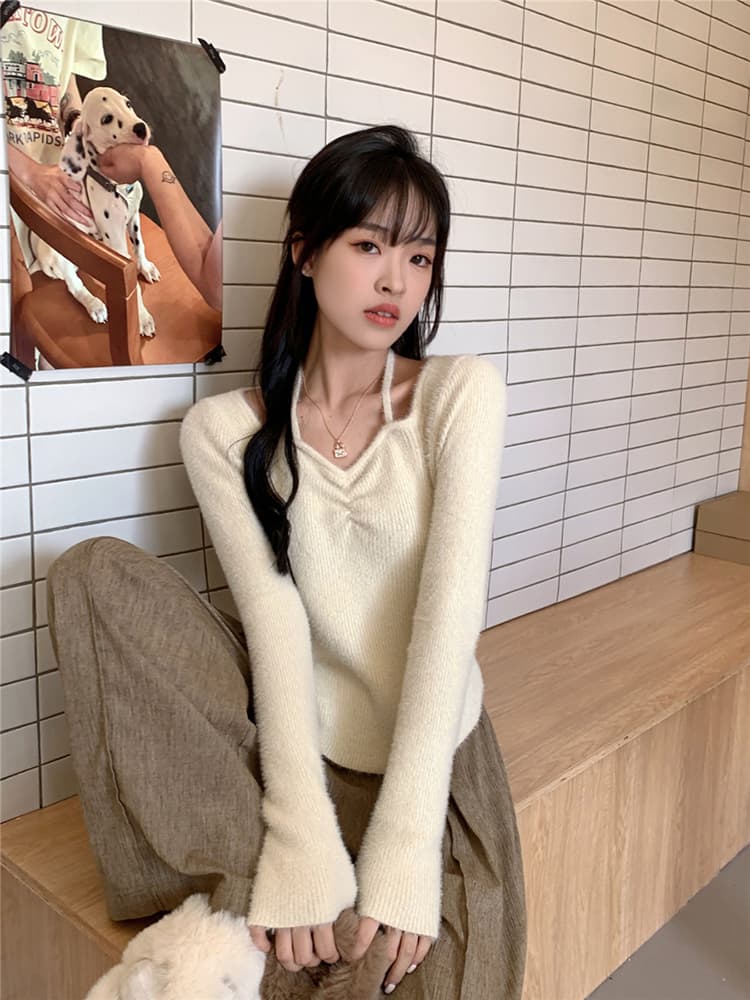 가을 겨울 새로운 순수한 욕망 바람 행침 목 니트 스웨터 여성 몸매 가꾸기 슬림해 보이는 인사이드 가져 가라. 긴팔 만나는 쇼트 스타일 맨위
