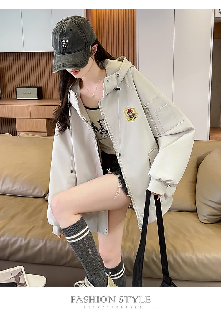 실사 2026 봄 새로운 작은 곰 아메리칸 학원 스타일 여자 고유 한 워크웨어 요금 외투 상세 이미지 26